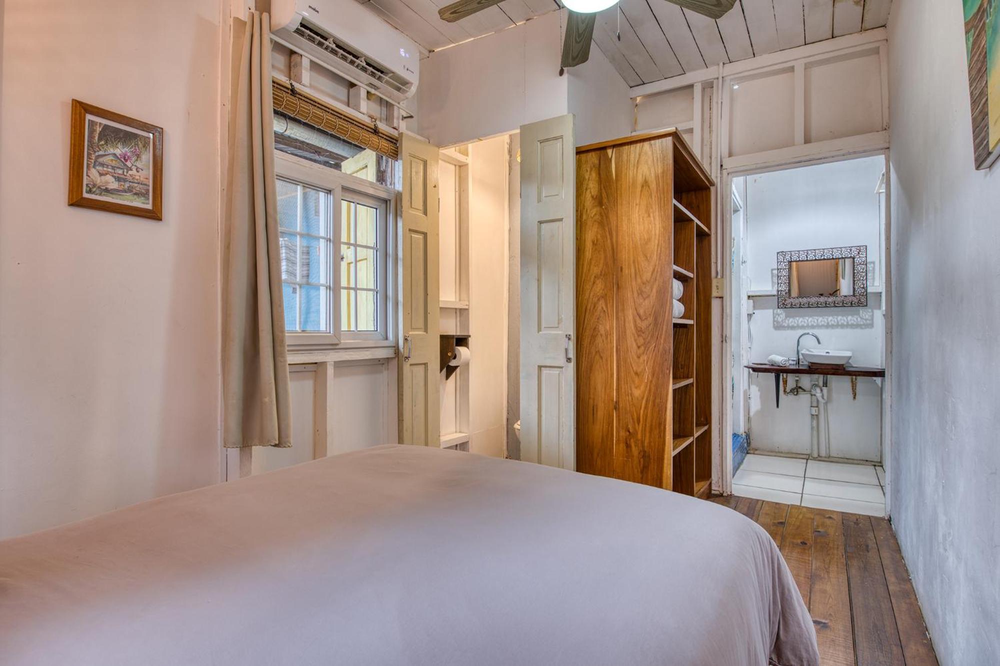Saigon Bay Bed & Breakfast Bocas Town Ngoại thất bức ảnh